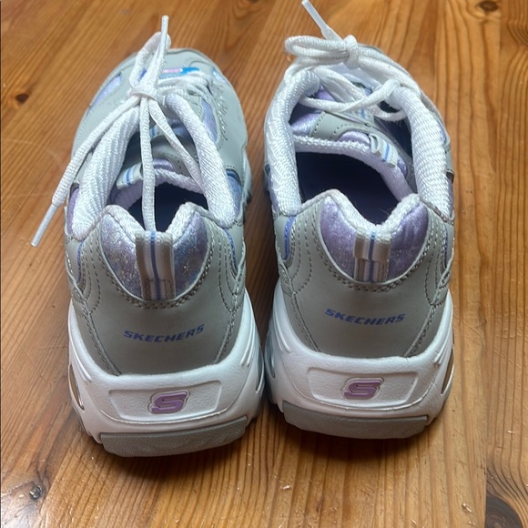 Skechers Gray and White Chunky Athletic Shoes - Picture 5 of 14
